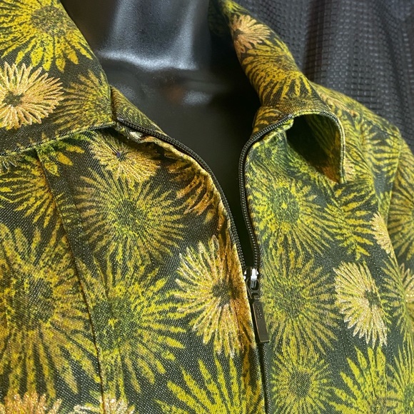 Christopher & Banks Green gold zip jacket. EUC! Size Large - Picture 3 of 9